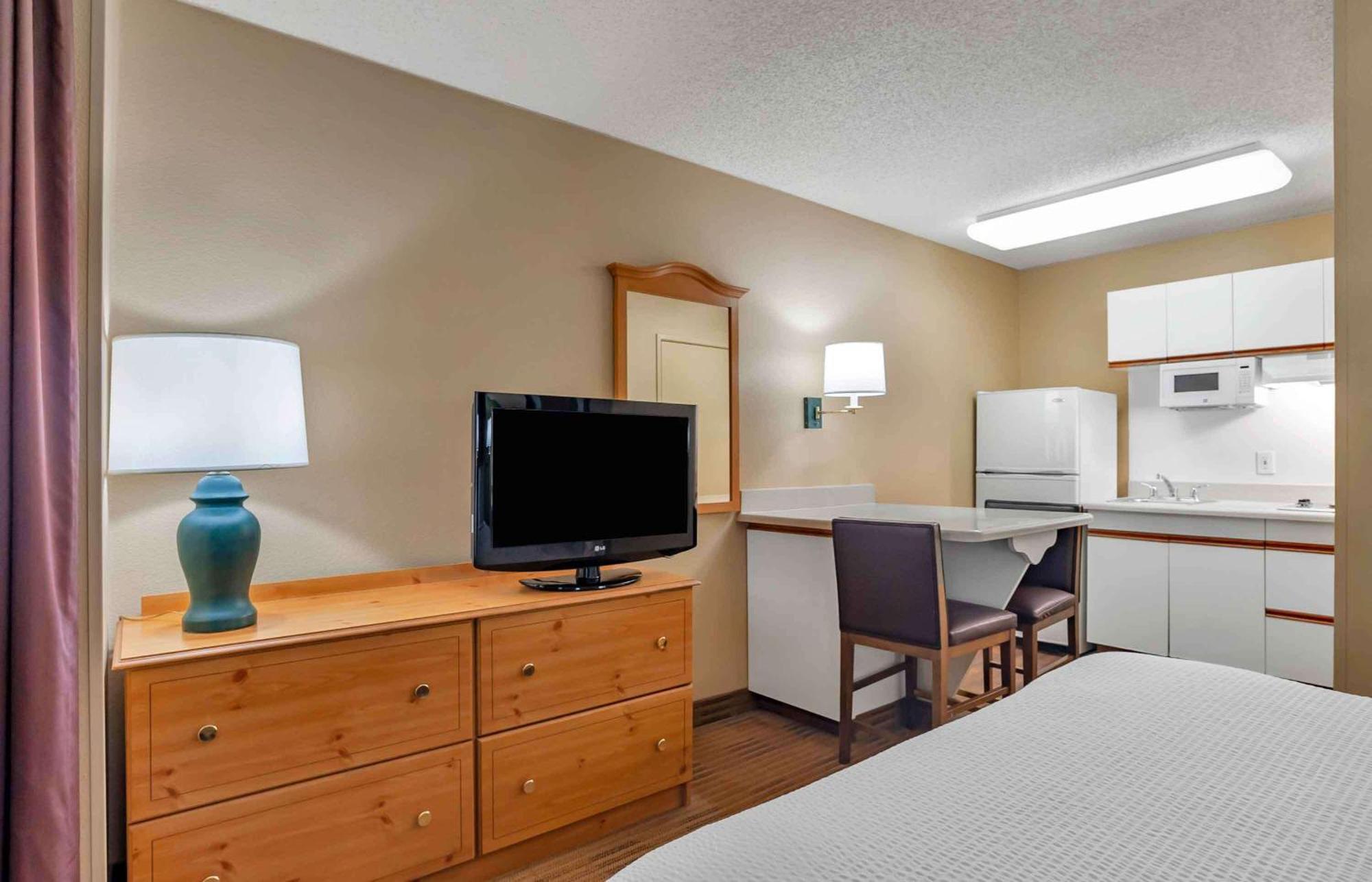 Extended Stay America Suites - San Diego - Sorrento Mesa Exterior photo