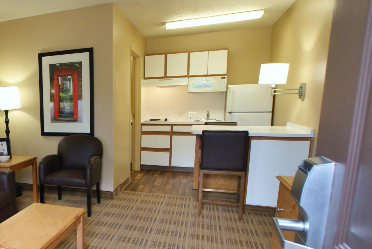 Extended Stay America Suites - San Diego - Sorrento Mesa Exterior photo
